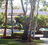 Comfort Inn  Suites Robertson Gardens