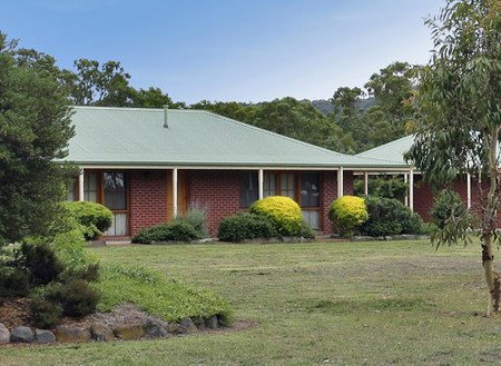Moonambel VIC Hotel WA