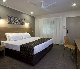Manunda QLD Hotel WA