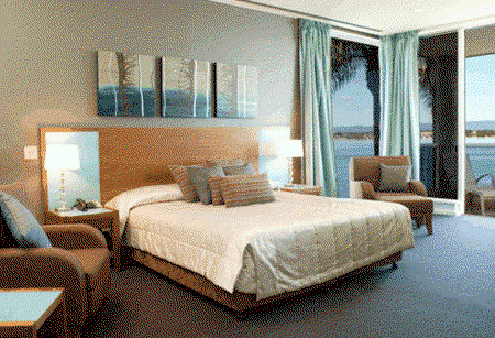 Main Beach QLD Hotel WA