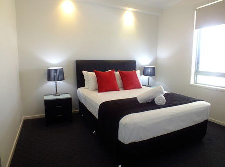 Pacific Marina Apartments - Hotel WA 7