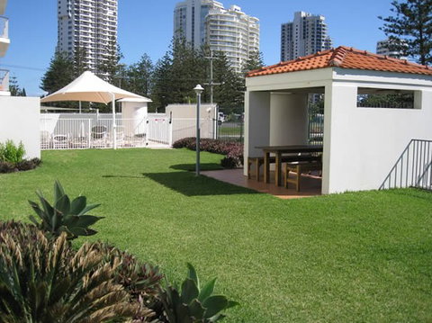 Golden Sands Holiday Apartments - Hotel WA 5