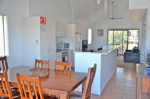 Outrigger Bay Apartments - Hotel WA 12