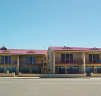 Tumby Bay Hotel Seafront Apartments