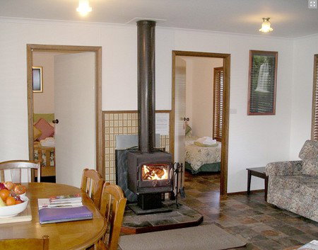 Jandas Lake View - Hotel WA 3