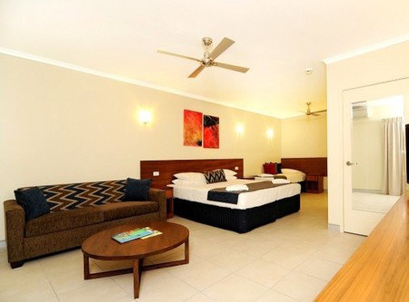 Cairns Queenslander Apartments - Hotel WA 3