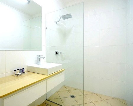 Cairns Queenslander Apartments - Hotel WA 4