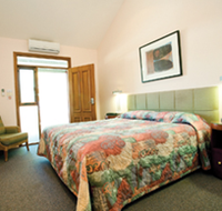Gundaroo Colonial Inn