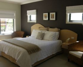 CeeSpray On Owen Bed And Breakfast - Hotel WA 0
