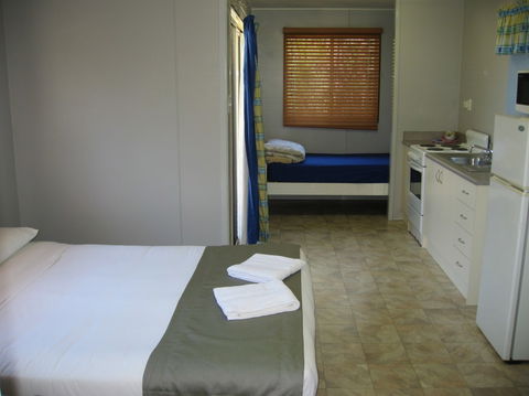 Ocean View Caravan & Tourist Park - Hotel WA 5