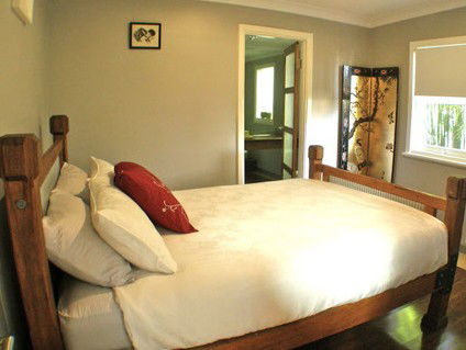 7 Donlan Road - Hotel WA 4