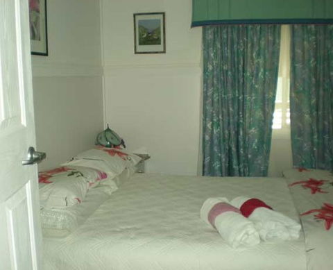 Blue Wren Cottage - Broken Hill - Hotel WA 4