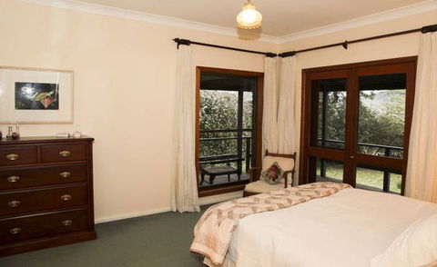 A Church And Homestead In Mudgee - Hotel WA 1