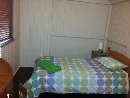 Auckland Street Queenslander - Hotel WA 4