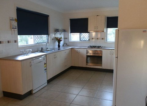 Peppertree Cabins Kingaroy - Hotel WA 4