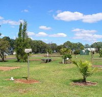 Yarraman Caravan Park - Hotel WA