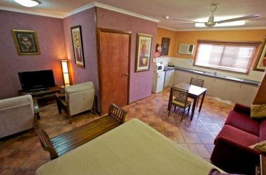Cairns New Chalon - Hotel WA 5