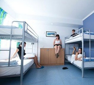 Cairns Central YHA - Hotel WA 1
