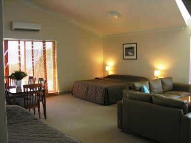 Banjo Paterson Inn - Hotel WA 2