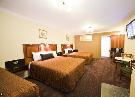 Comfort Inn And Suites Georgian Albury - Hotel WA 4