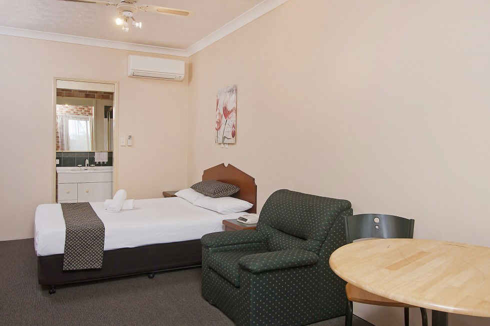 Clayfield QLD Hotel WA