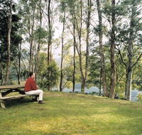 Tullah Lakeside Chalet - Hotel WA