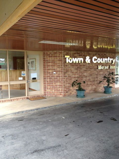 Town & Country Motor Inn Forbes - Hotel WA 0