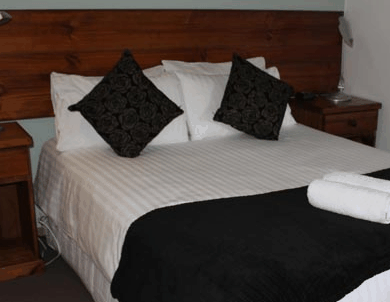 Tullah Lakeside Chalets - Hotel WA 1