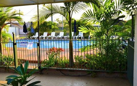 4th Avenue Motor Inn - Hotel WA 0