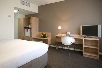 Ibis Melbourne Hotel And Apartments - Hotel WA 16
