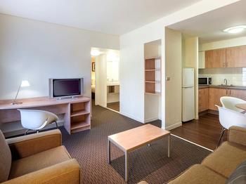 Ibis Melbourne Hotel And Apartments - Hotel WA 25