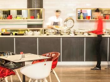 Ibis Melbourne Hotel And Apartments - Hotel WA 60