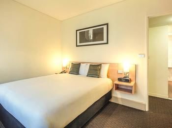 Ibis Melbourne Hotel And Apartments - Hotel WA 61