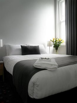 Broadmeadow ACT Hotel WA