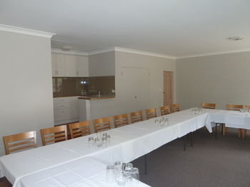 McNevin's Tamworth Motel - Hotel WA 26