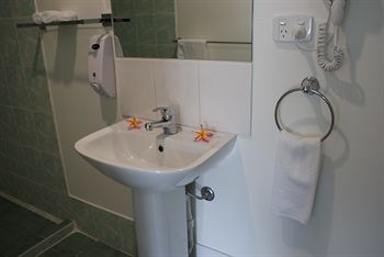 Riverside Motel - Hotel WA 17