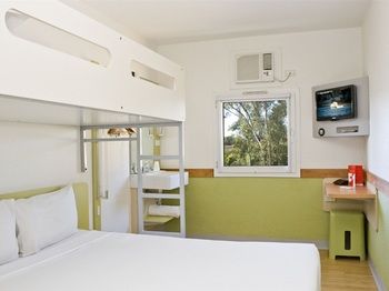 Ibis Budget Dandenong - Hotel WA 8