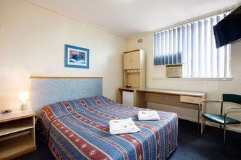 Brown Jug Inn Hotel - Hotel WA 14