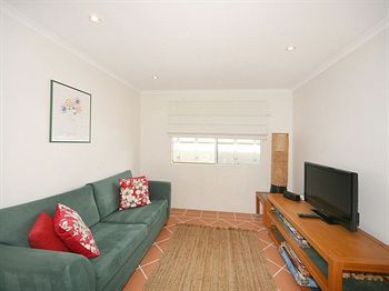 44 Cooran Court - Hotel WA 7