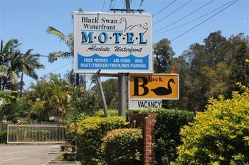 Black Swan Waterfront Motel - Hotel WA 6