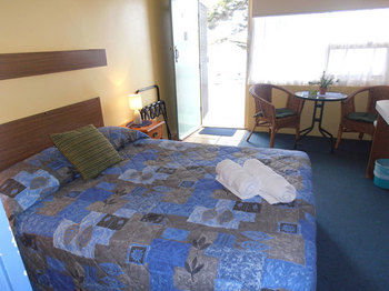 Black Swan Waterfront Motel - Hotel WA 8