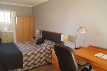 Old Maitland Inn - Hotel WA 58