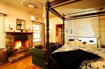 Merrow Cottages - Hotel WA 4