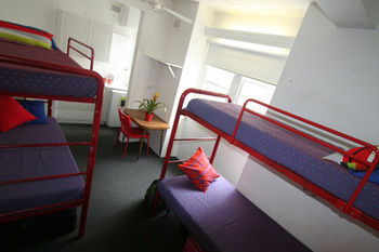 Zing Backpackers - Hotel WA 4