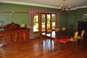 Yering Farm Wines - Hotel WA 14