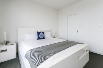 UrbanMinder @ Montague - Hotel WA 7