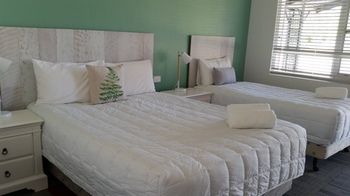 Karuah Gardens Motel - Hotel WA 18