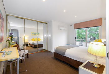 UrbanMinder @ Margeaux - Hotel WA 4
