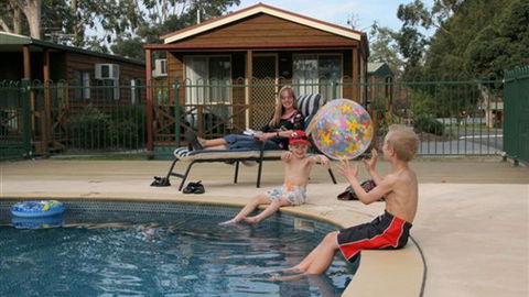 Lake Fyans Holiday Park - Hotel WA 0
