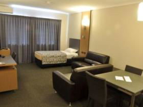 Brisbane International Virginia - Hotel WA 1